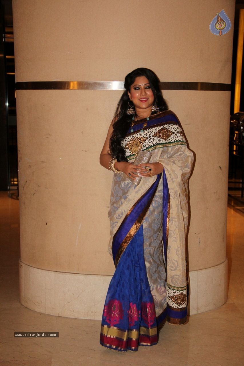 Bezubaan Ishq Trailer and Music Launch - 23 / 64 photos