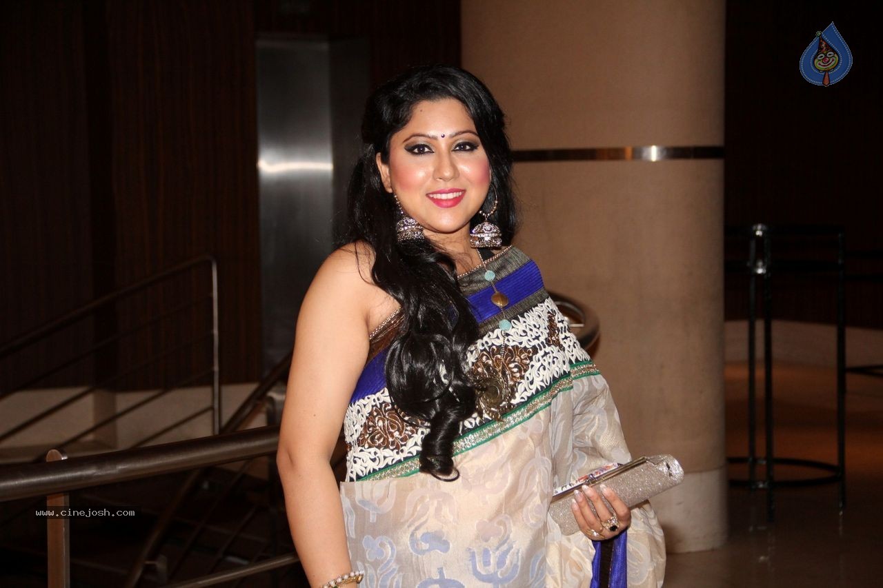 Bezubaan Ishq Trailer and Music Launch - 31 / 64 photos