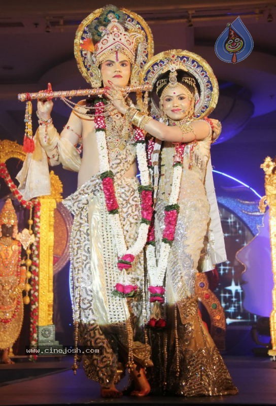 Bharat and Dorris Awards 2010 - 65 / 70 photos