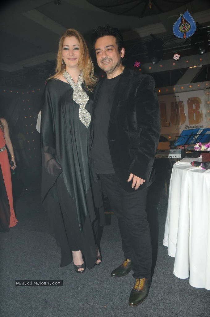 Bheegi Bheegi Raat Mein Event - 1 / 51 photos