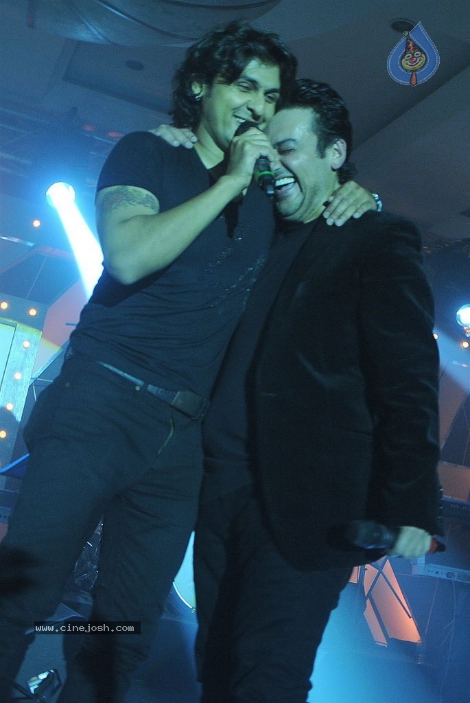 Bheegi Bheegi Raat Mein Event - 20 / 51 photos