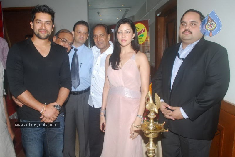 Bhojpuri Cine Awards Press Meet - 4 / 45 photos