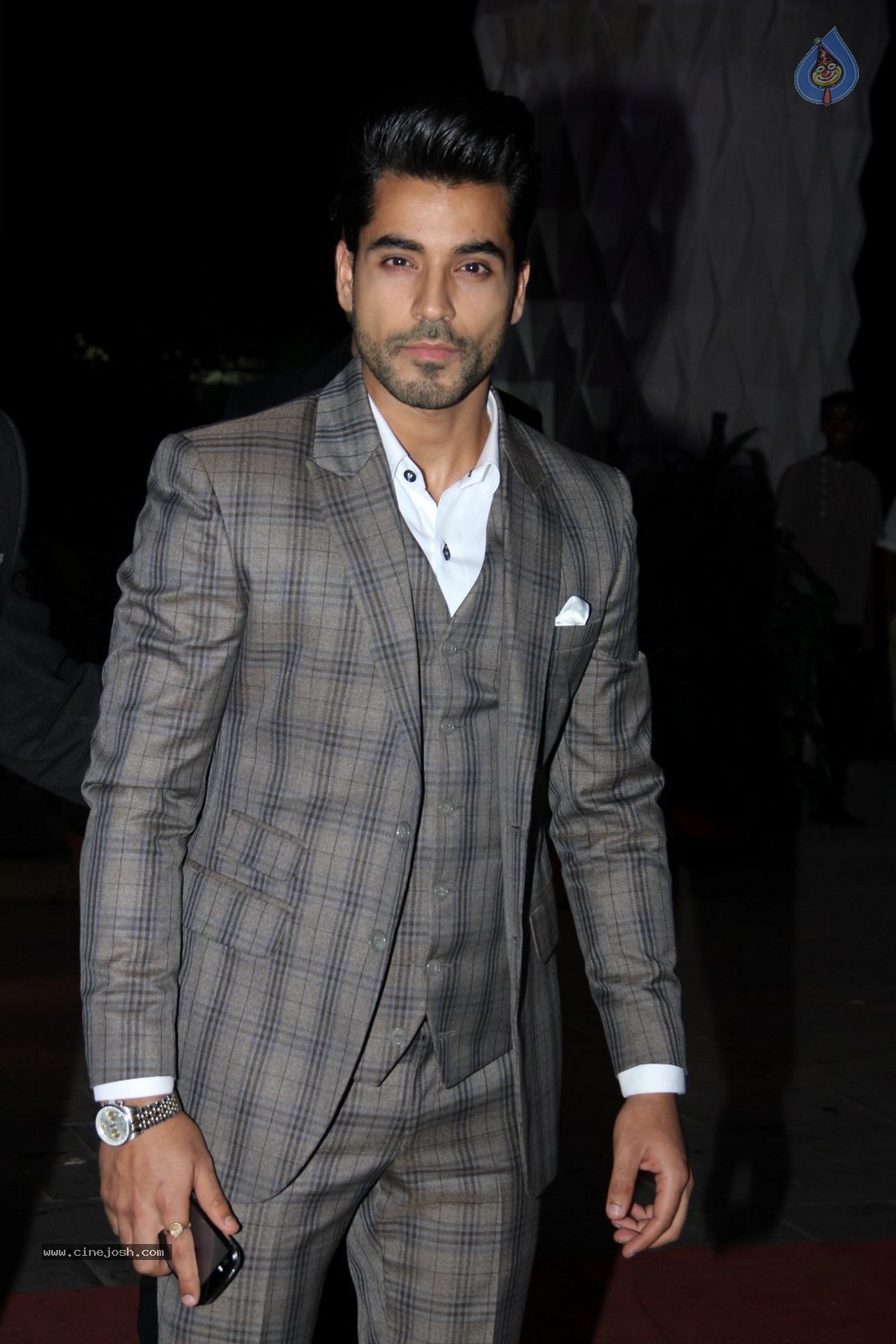 Bhushan Kumar Sister Tulasi Kumar Wedding Reception 01 - 47 / 121 photos
