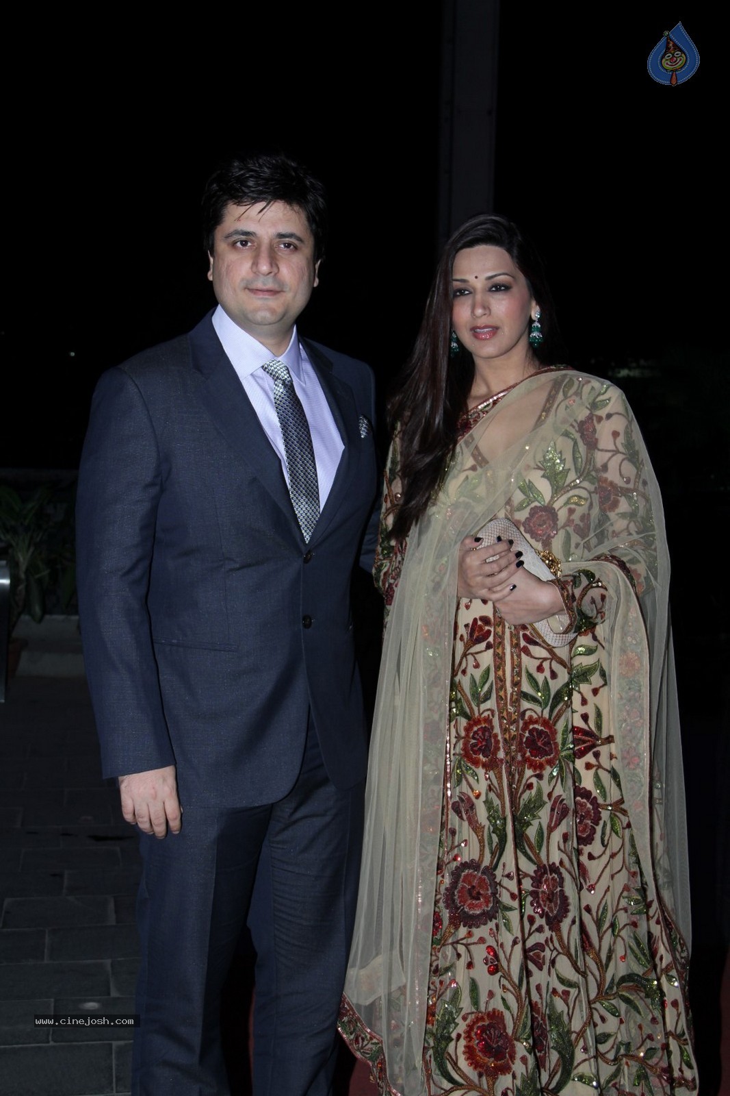 Bhushan Kumar Sister Tulasi Kumar Wedding Reception 01 - 118 / 121 photos
