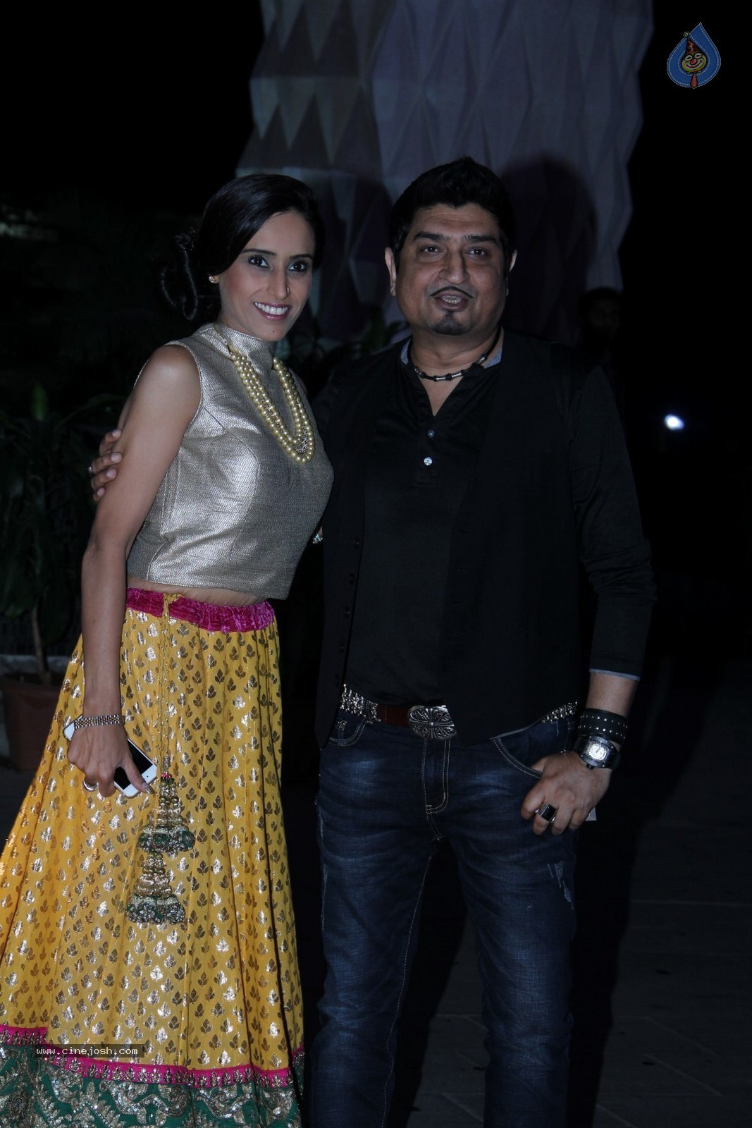 Bhushan Kumar Sister Tulasi Kumar Wedding Reception 02 - 102 / 119 photos
