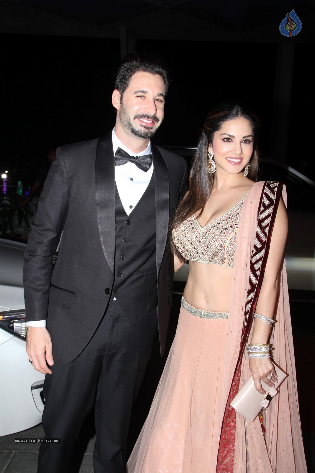 Bhushan Kumar Sister Tulasi Kumar Wedding Reception 03 - 58 / 59 photos