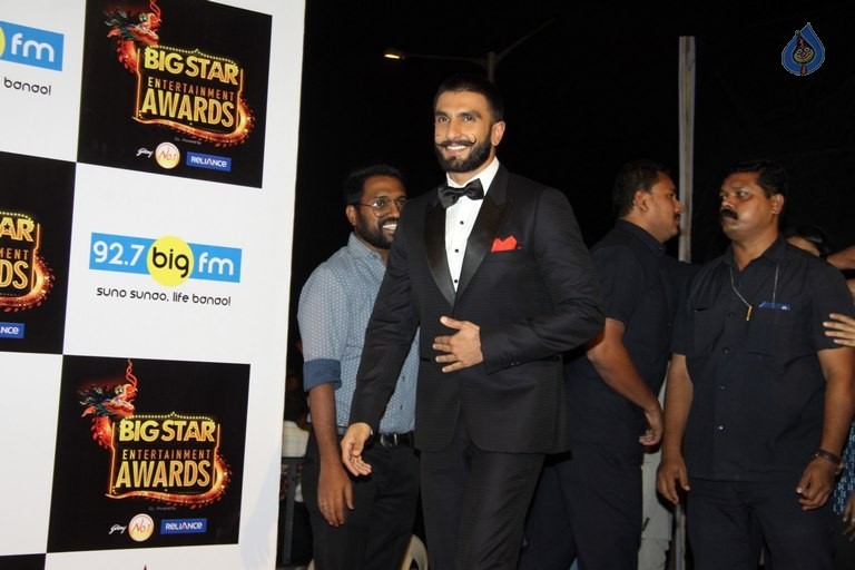 BIG STAR Entertainment Awards 2015 - 33 / 84 photos