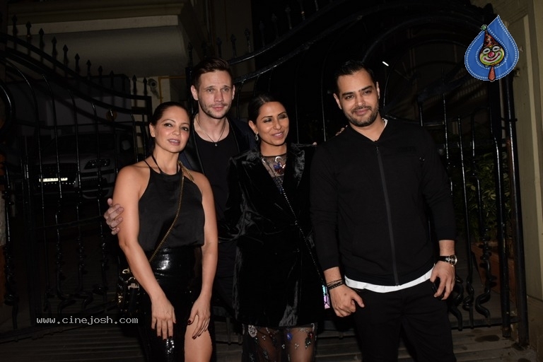 Bipasha Basu Birthday Party Photos - 12 / 17 photos