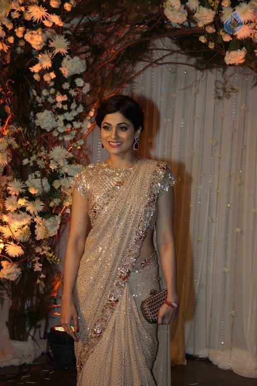Bipasha Basu Wedding Reception Photos 1 - 4 / 58 photos