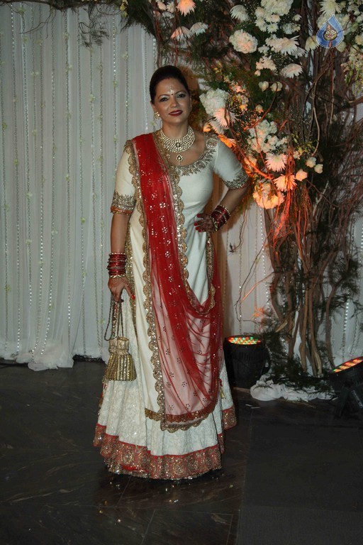 Bipasha Basu Wedding Reception Photos 2 - 6 / 60 photos
