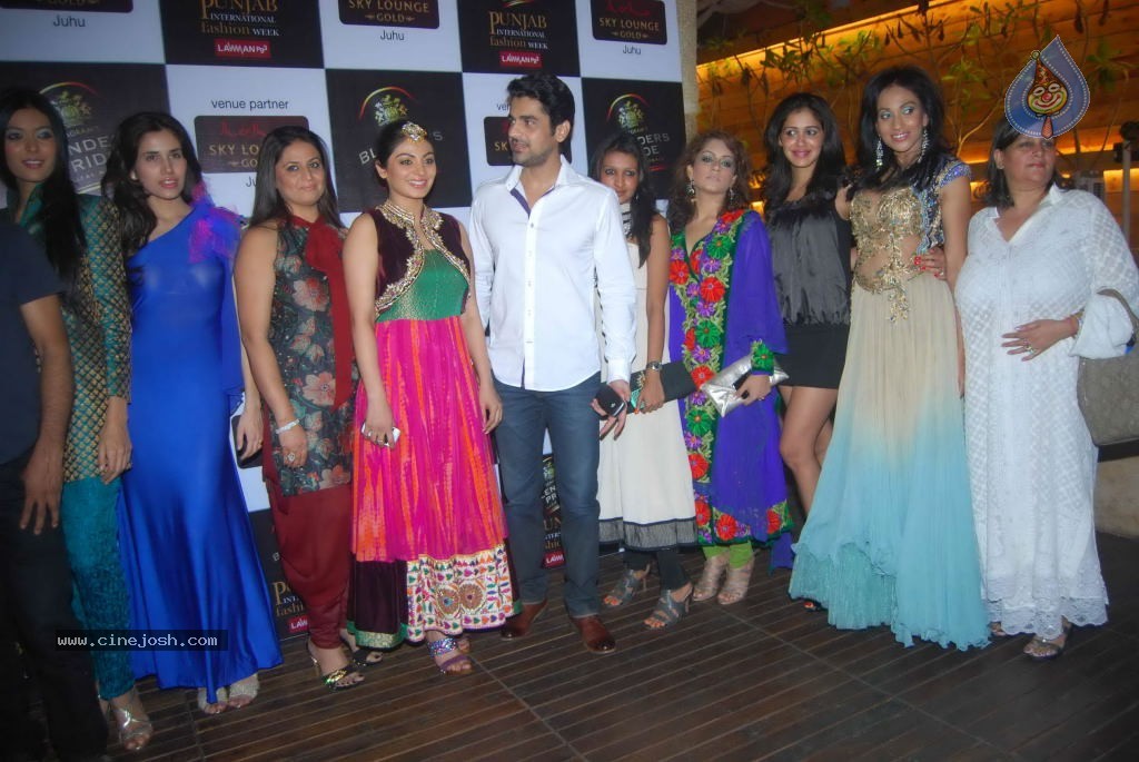 Blenders Pride Punjab Fashion Week Launch Event - 11 / 49 photos