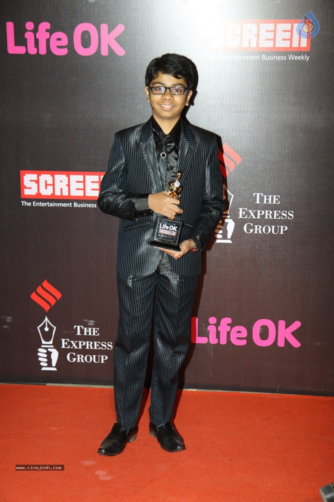 Bolly Celebs at 21st Life OK Screen Awards 02 - 13 / 78 photos