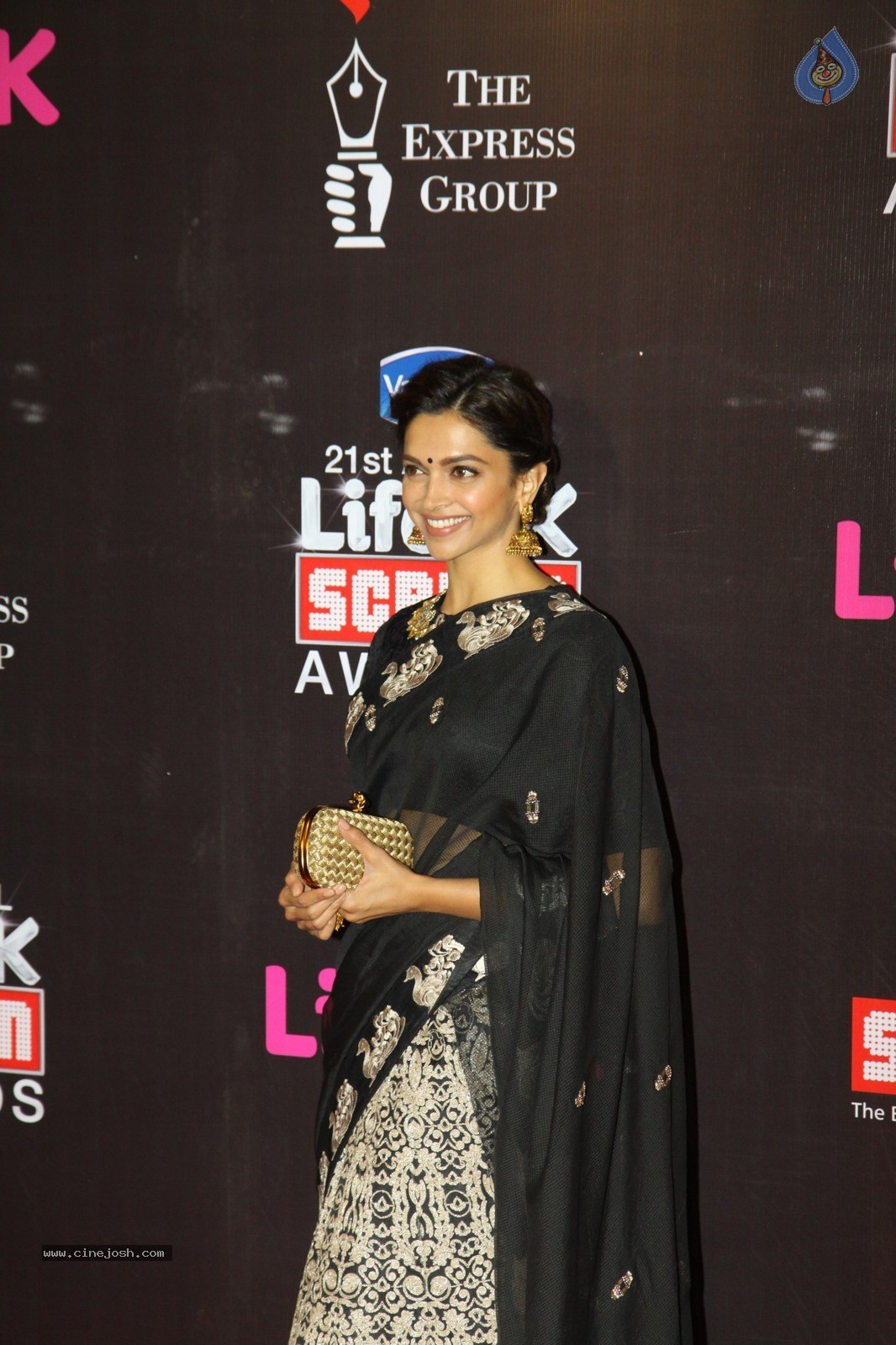 Bolly Celebs at 21st Life OK Screen Awards 02 - 48 / 78 photos