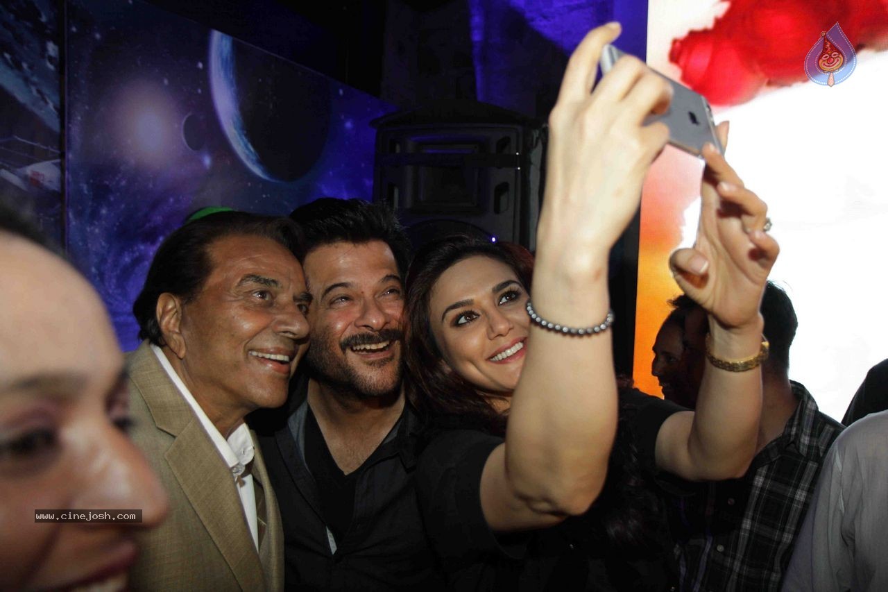 Bolly Celebs at Aakash Dingra 7th Bday Party - 50 / 59 photos