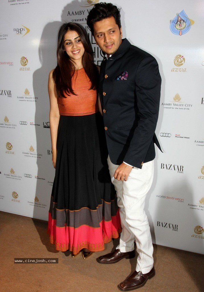 Bolly Celebs at Aamby Valley India Bridal Week 2013 - 64 / 84 photos