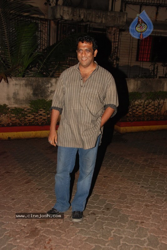 Bolly Celebs at Aamir Khan's bash for Gustavo Santaolalla - 3 / 18 photos