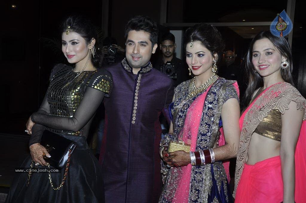 Bolly Celebs at Aamna Sharif Wedding Reception - 92 / 101 photos