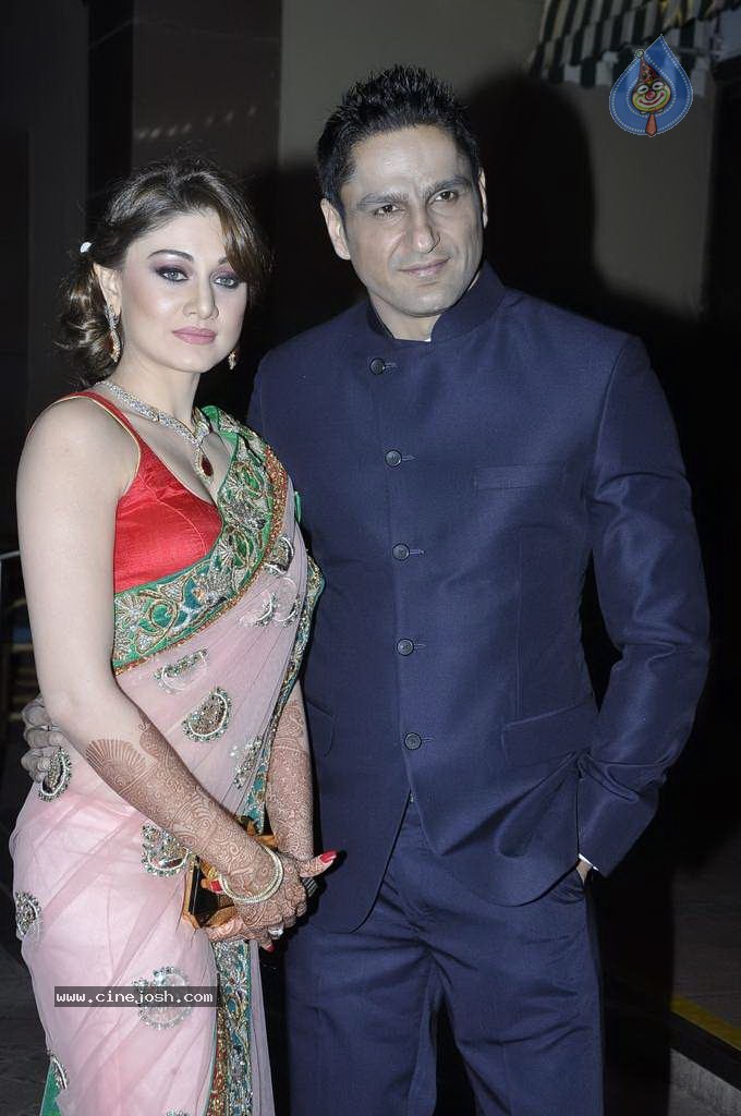 Bolly Celebs at Aamna Sharif Wedding Reception - 94 / 101 photos