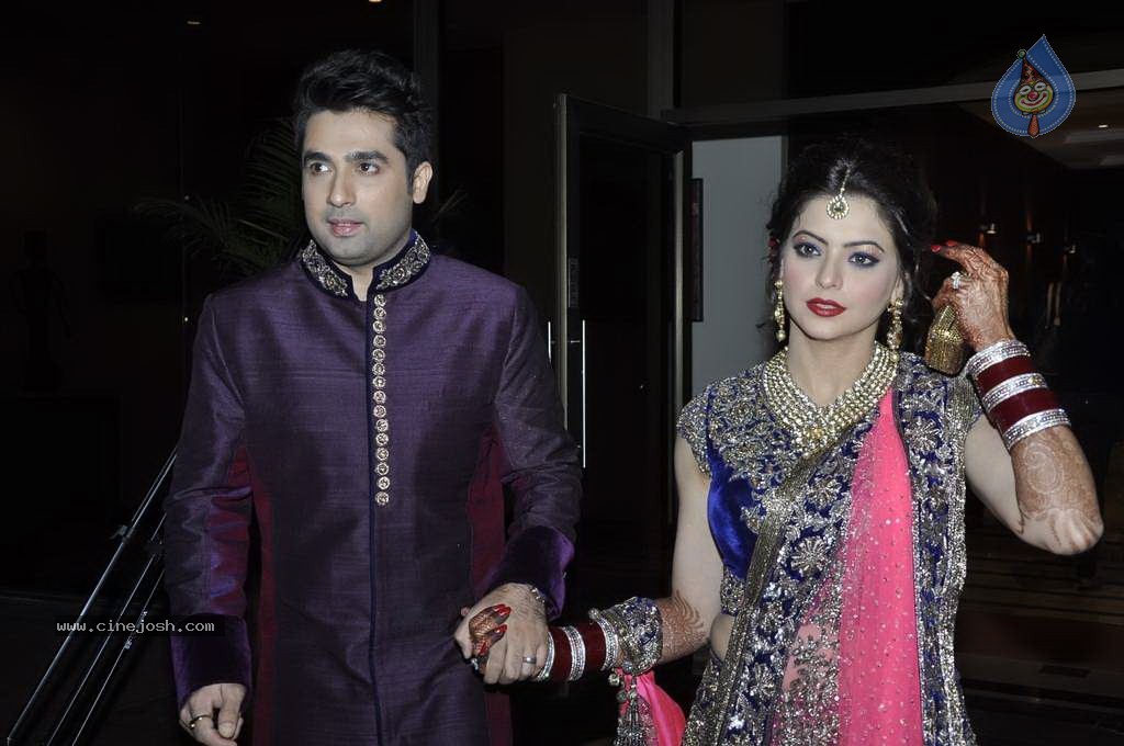 Bolly Celebs at Aamna Sharif Wedding Reception - 101 / 101 photos