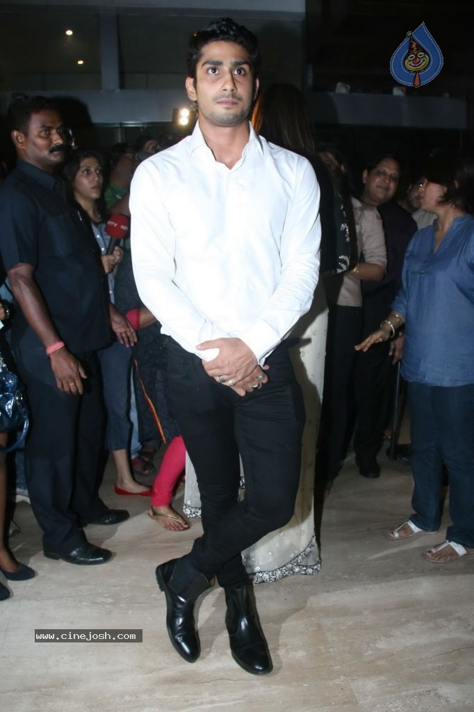 Bolly Celebs at Aarakshan Movie Premiere Show - 13 / 80 photos