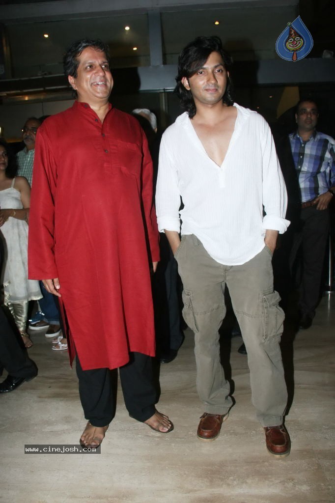 Bolly Celebs at Aarakshan Movie Premiere Show - 19 / 80 photos