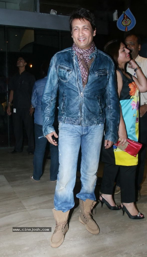 Bolly Celebs at Aarakshan Movie Premiere Show - 49 / 80 photos