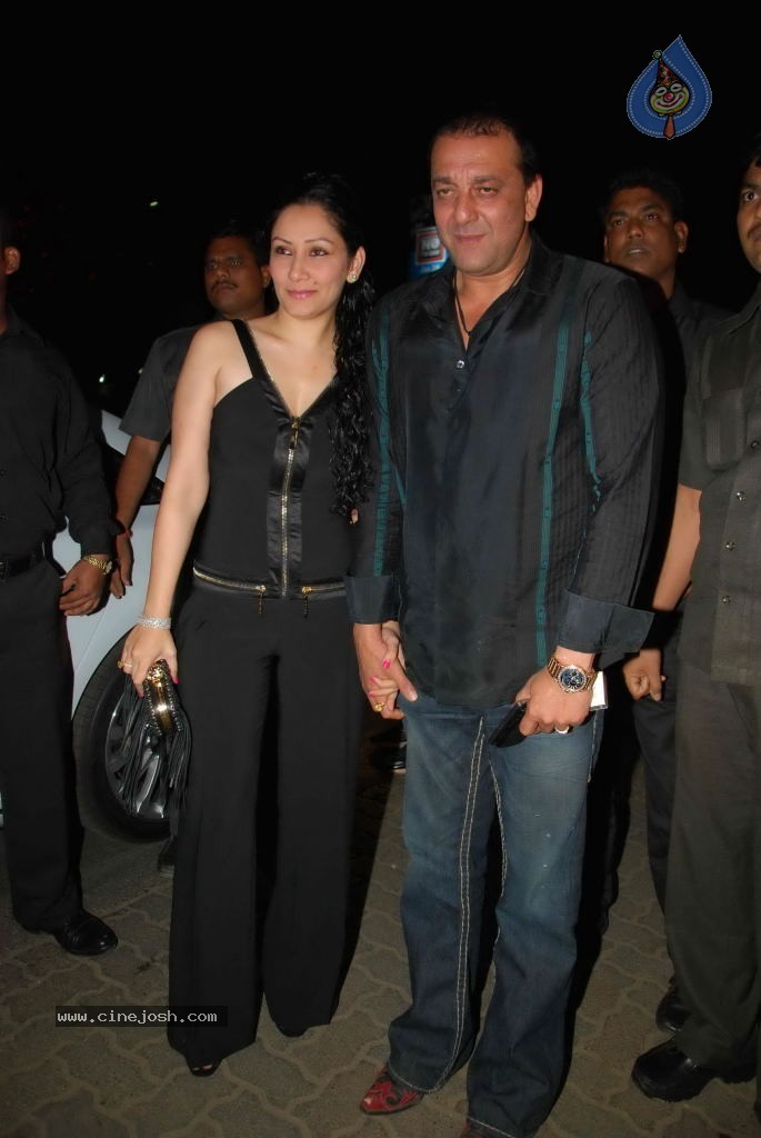 Bolly Celebs at Agneepath Movie Success Party - 28 / 150 photos