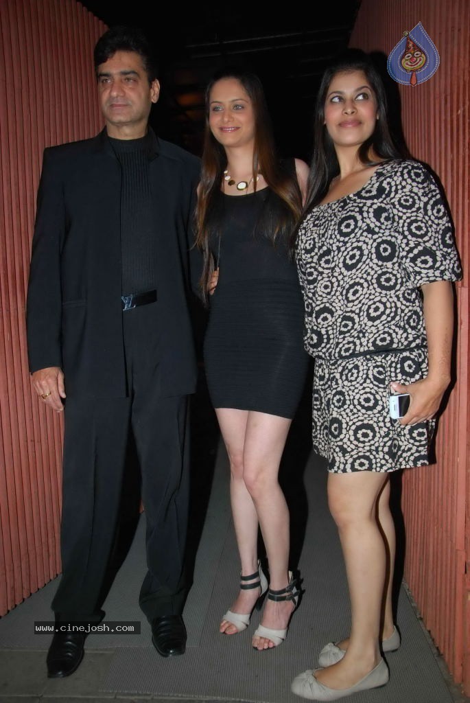 Bolly Celebs at Agneepath Movie Success Party - 43 / 150 photos