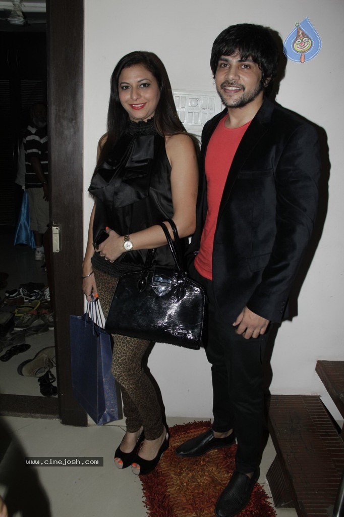 Bolly Celebs at Anil Sharma Bday Party - 26 / 55 photos