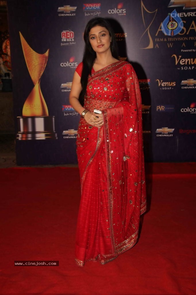 Bolly Celebs at Apsara Awards- 02 - 100 / 104 photos
