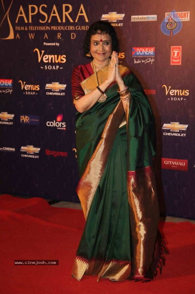 Bolly Celebs at Apsara Awards- 01 - 2 / 100 photos
