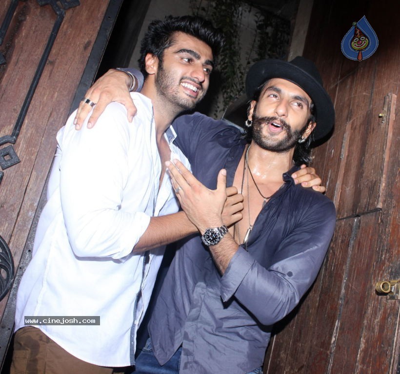 Bolly Celebs at Arjun Kapoor Birthday Party - 5 / 26 photos