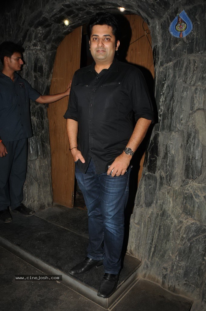 Bolly Celebs at Ashiesh Roy Bday Party - 6 / 62 photos