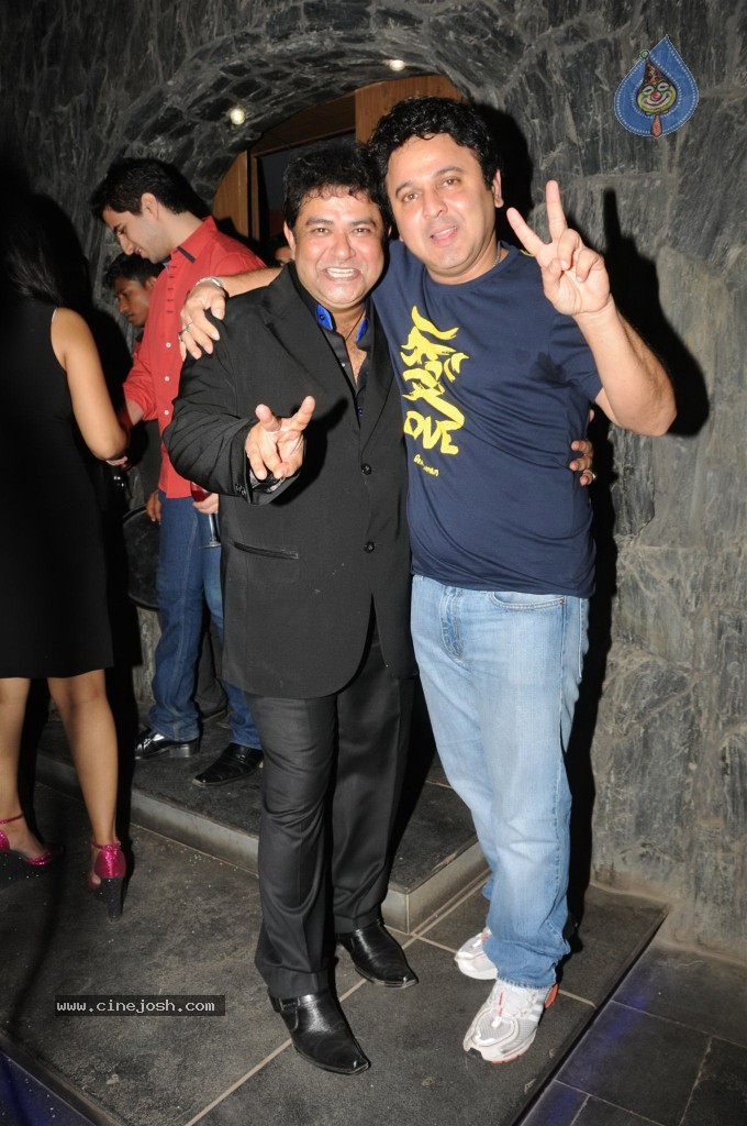 Bolly Celebs at Ashiesh Roy Bday Party - 30 / 62 photos