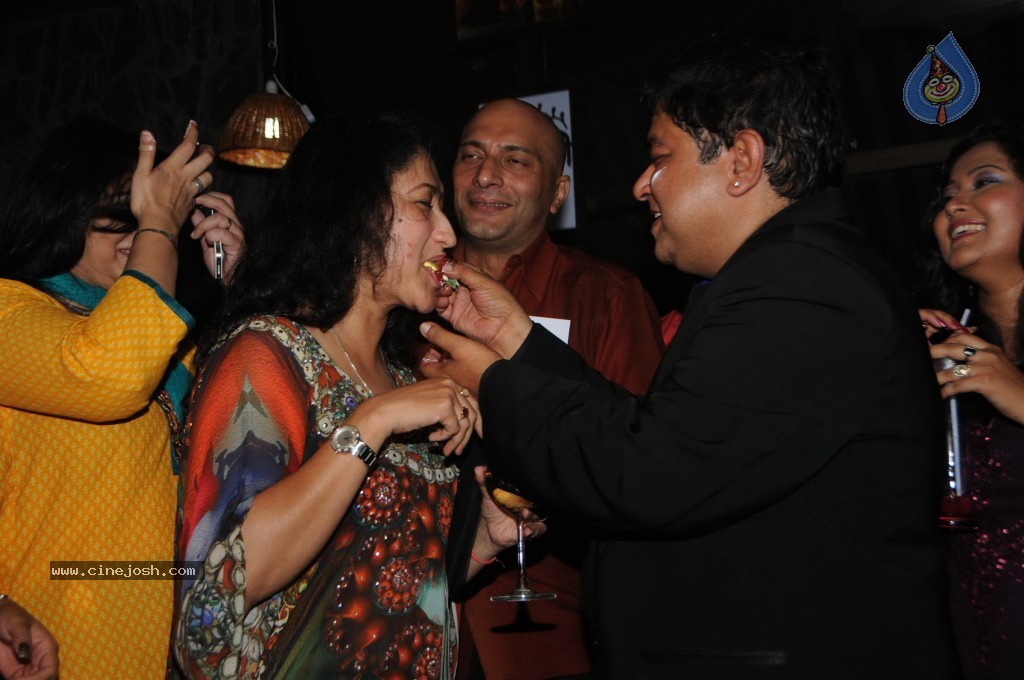 Bolly Celebs at Ashiesh Roy Bday Party - 39 / 62 photos