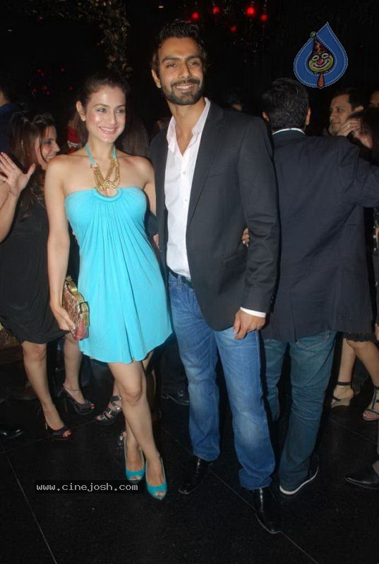 Bolly Celebs at Ashmit Patel Bday Bash - 172 / 175 photos