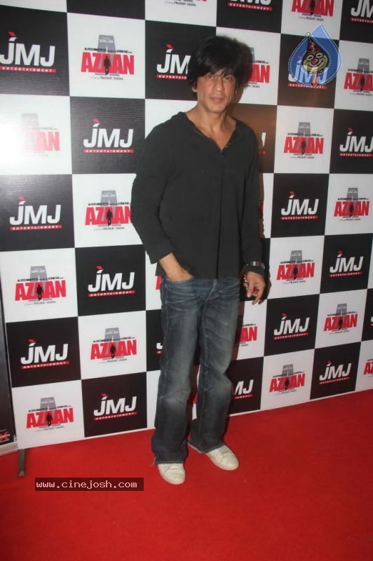 Bolly Celebs at Azaan Premiere - 33 / 43 photos