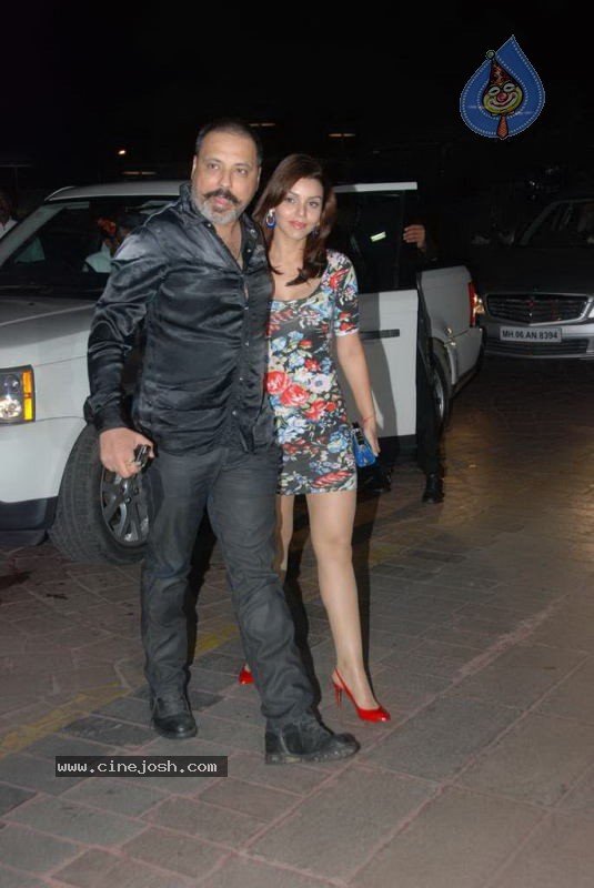 Bolly Celebs at Baba Dewan Bday Bash - 9 / 58 photos