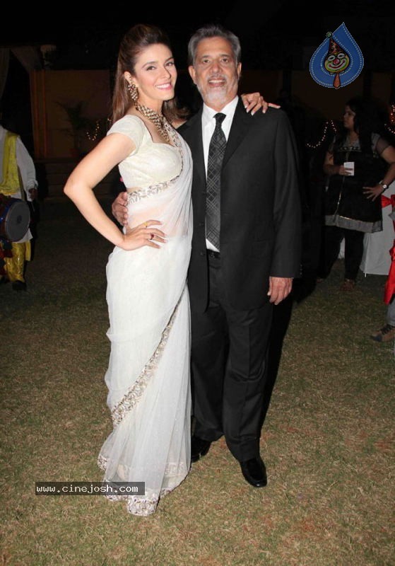 Bolly Celebs at Band Baaja Baaraat - 2 / 21 photos