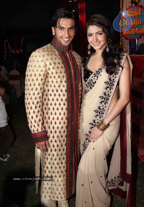 Bolly Celebs at Band Baaja Baaraat - 15 / 21 photos