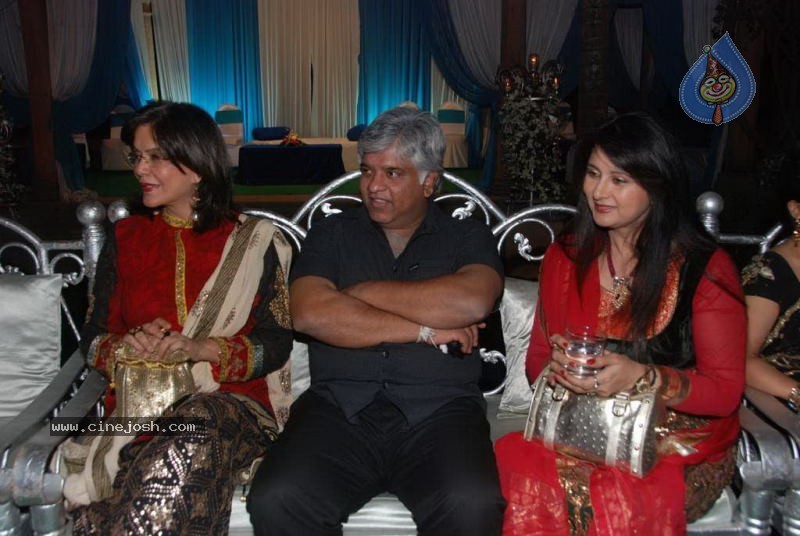 Bolly Celebs at Banpreet Singh Son Wedding - 27 / 41 photos