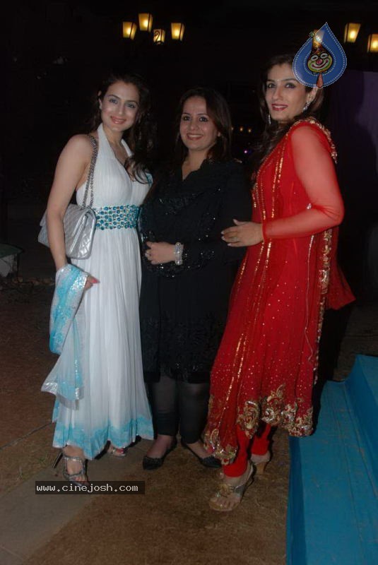 Bolly Celebs at Banpreet Singh Son Wedding - 34 / 41 photos