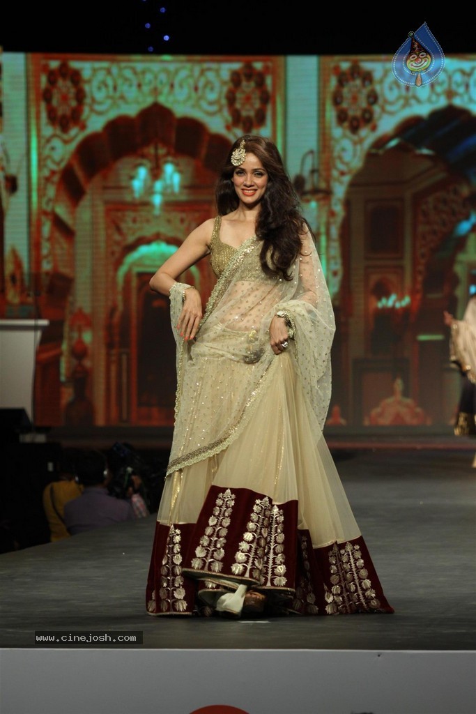 Bolly Celebs at Caring with Style Fashion Show - 64 / 136 photos