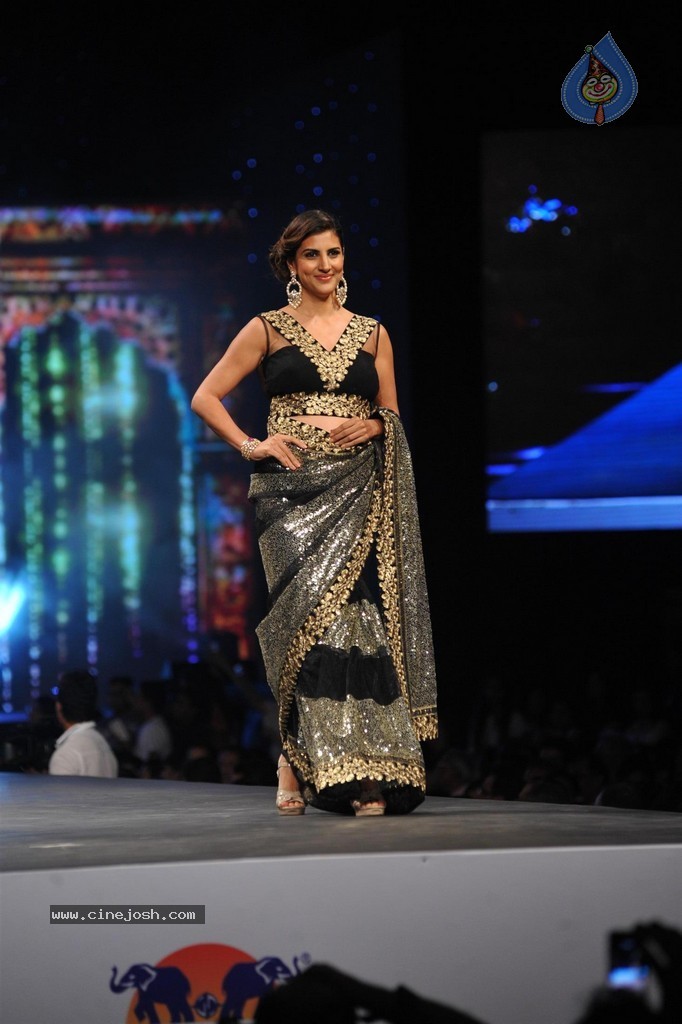 Bolly Celebs at Caring with Style Fashion Show - 70 / 136 photos