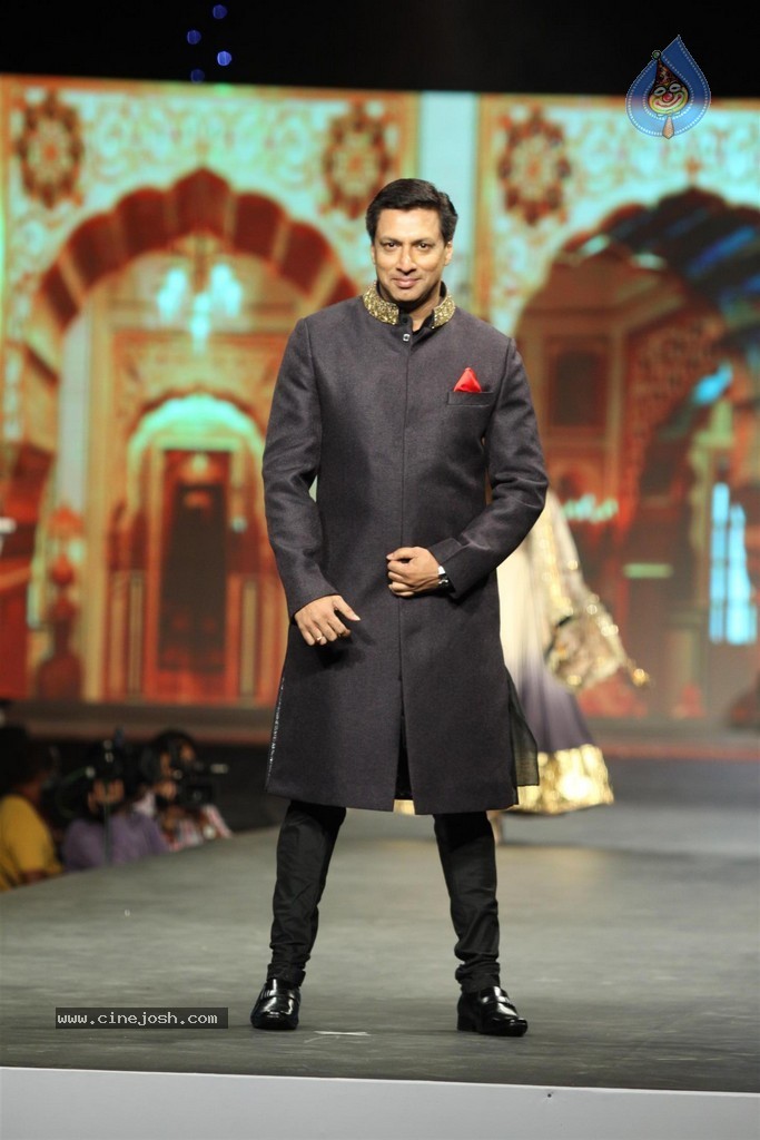 Bolly Celebs at Caring with Style Fashion Show - 98 / 136 photos