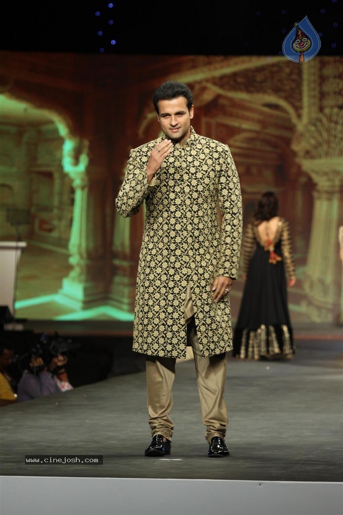 Bolly Celebs at Caring with Style Fashion Show - 104 / 136 photos