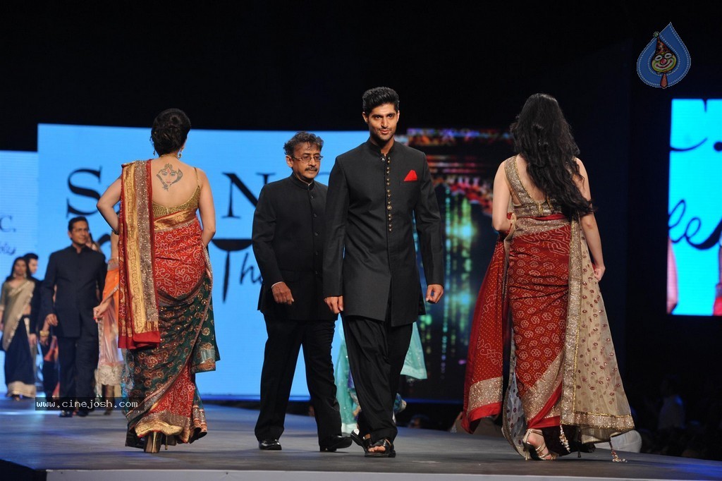 Bolly Celebs at Caring with Style Fashion Show - 118 / 136 photos