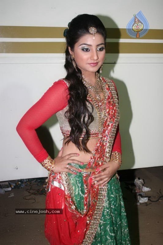 Bolly Celebs at CID Gallantry Awards - 21 / 50 photos