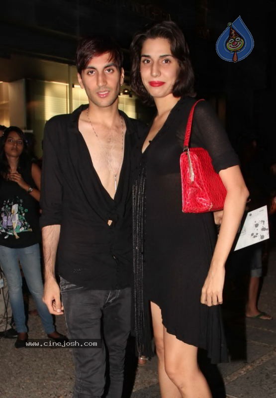 Bolly Celebs at D-7 Store Launch - 70 / 71 photos