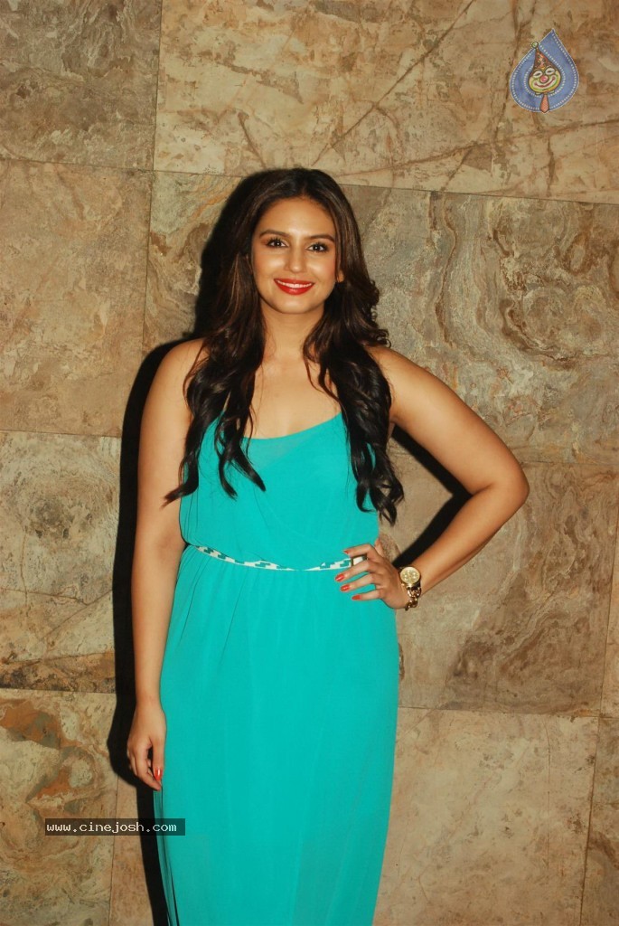 Bolly Celebs at D Day Special Show - 41 / 93 photos